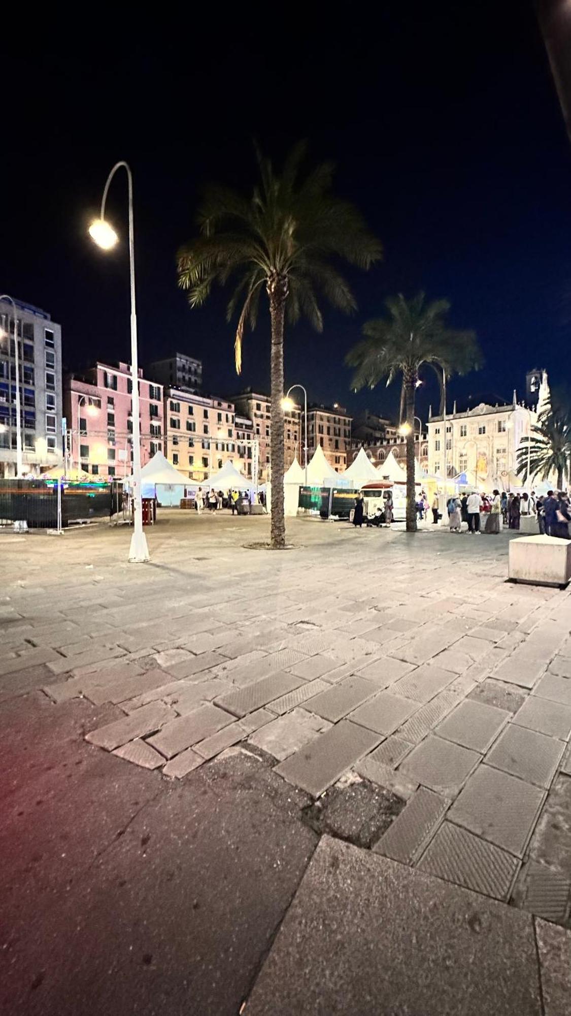 Centro Storico Caruggi 2Min Acquario Pellicceria Superior Loft Palazzo Rolli Apartment Genoa Bagian luar foto